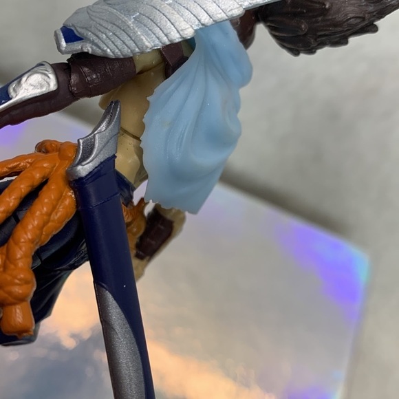 League of Legends The Champion Collection 1st Edition Yasuo 4.5" Action Figure - Picture 7 of 7